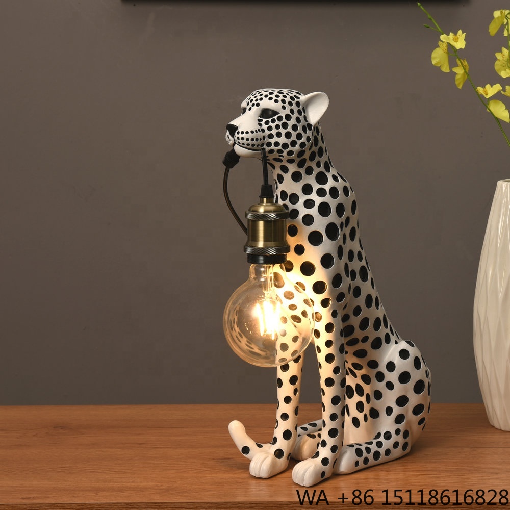 Moderne kunst dierenluipaard h - Resin Art Table recensie en prijs