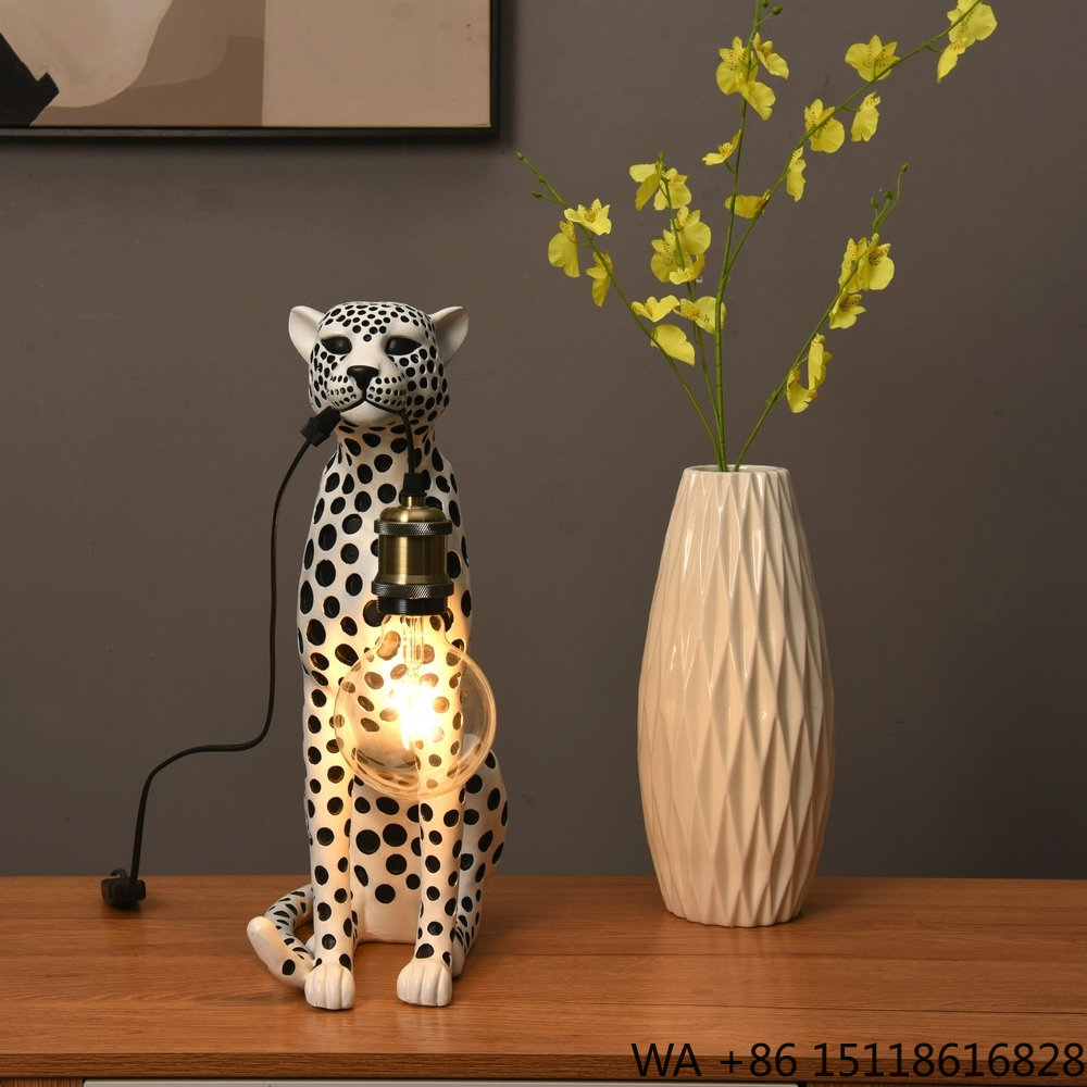 Moderne kunst dierenluipaard h - Resin Art Table recensie en prijs